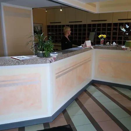 Weimarer Berg Hotel 3*