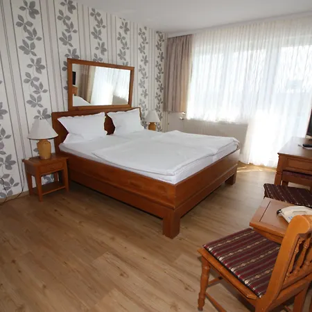 Weimarer Berg 3* Apolda