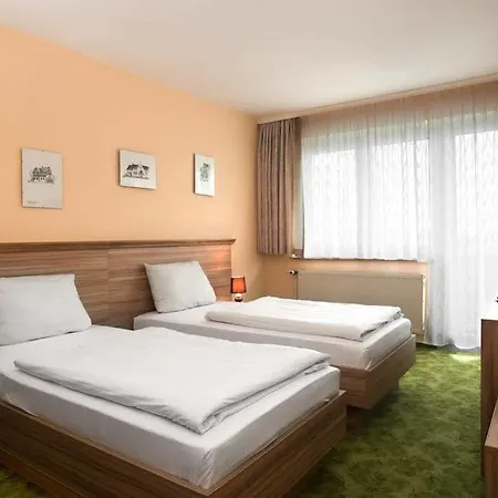 魏玛伯格酒店 阿波尔达