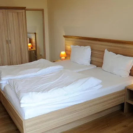 Weimarer Berg 3*